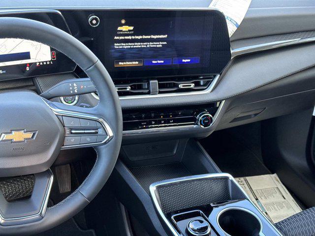 new 2026 Chevrolet Equinox car, priced at $25,370