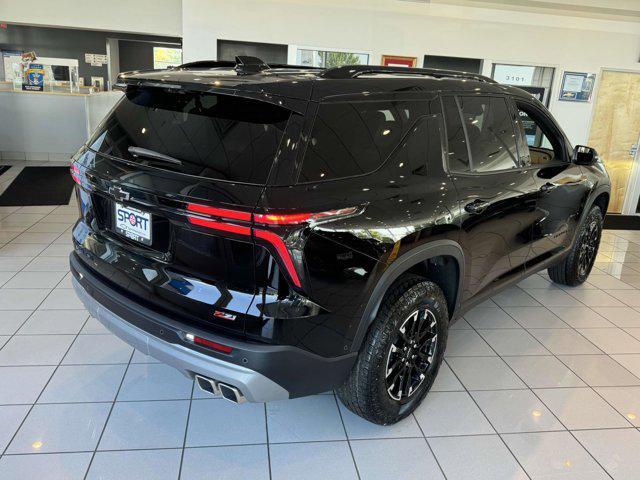 new 2025 Chevrolet Traverse car, priced at $51,035