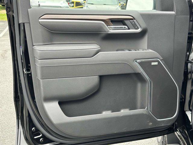 new 2025 Chevrolet Silverado 1500 car, priced at $57,787