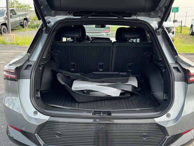 new 2025 Chevrolet Equinox EV car, priced at $39,228