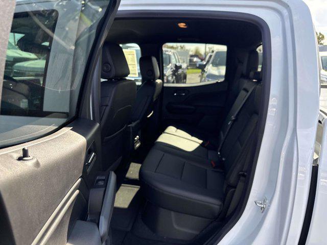 new 2025 Chevrolet Colorado car, priced at $37,979