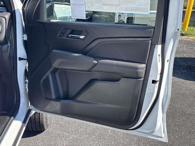 new 2025 Chevrolet Colorado car, priced at $37,979