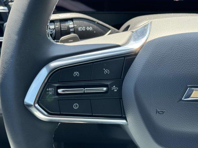 new 2025 Chevrolet Traverse car, priced at $39,026