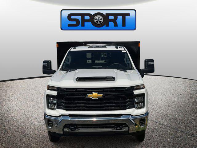 new 2025 Chevrolet Silverado 3500 car, priced at $50,654