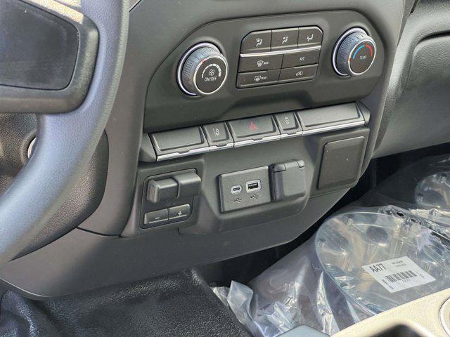 new 2025 Chevrolet Silverado 3500 car, priced at $50,654