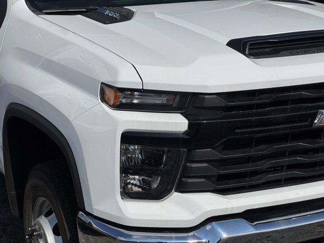 new 2025 Chevrolet Silverado 3500 car, priced at $50,654