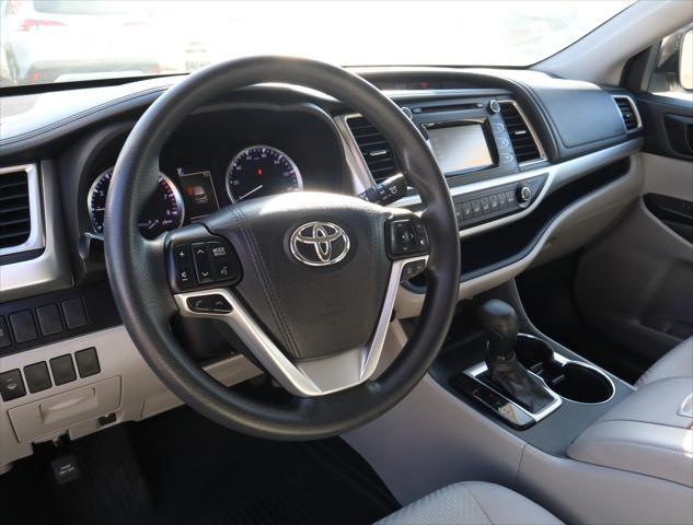 used 2018 Toyota Highlander car, priced at $20,995