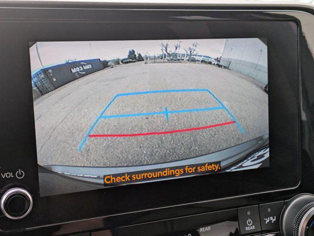 used 2023 Toyota Highlander car, priced at $36,700