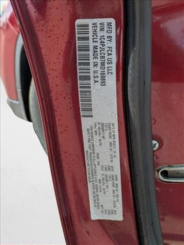 used 2021 Jeep Cherokee car, priced at $13,555