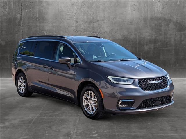used 2022 Chrysler Pacifica car, priced at $27,699