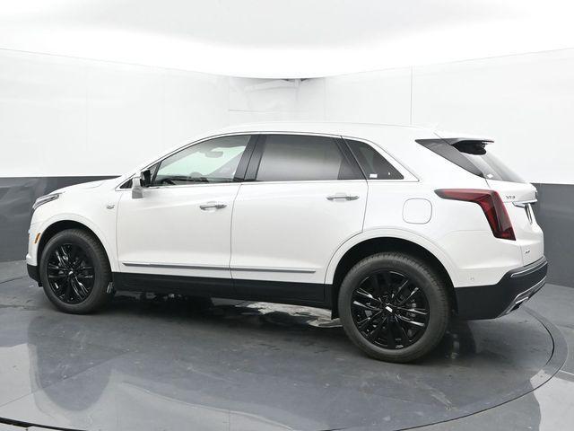 new 2025 Cadillac XT5 car, priced at $62,010