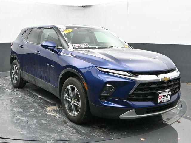 used 2023 Chevrolet Blazer car, priced at $25,090