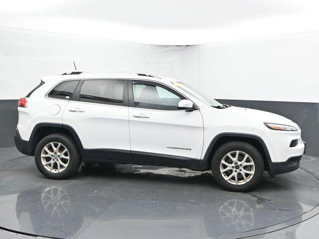 used 2017 Jeep Cherokee car, priced at $4,999