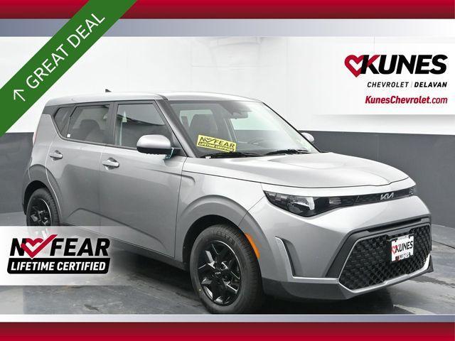 used 2023 Kia Soul car, priced at $17,348