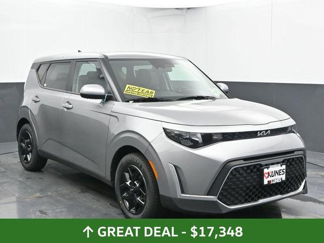 used 2023 Kia Soul car, priced at $17,348