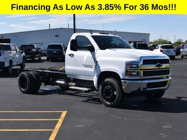 new 2024 Chevrolet Silverado 1500 car, priced at $56,998