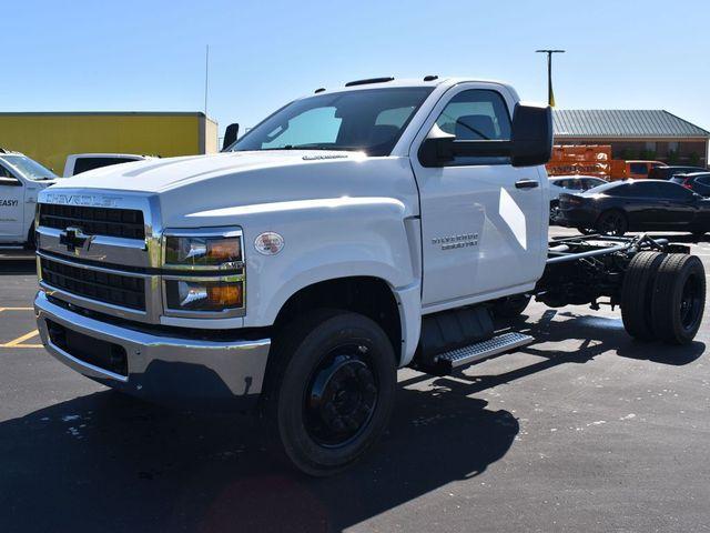 new 2024 Chevrolet Silverado 1500 car, priced at $70,317