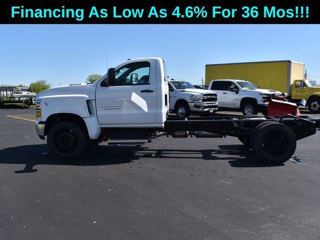 new 2024 Chevrolet Silverado 1500 car, priced at $65,733