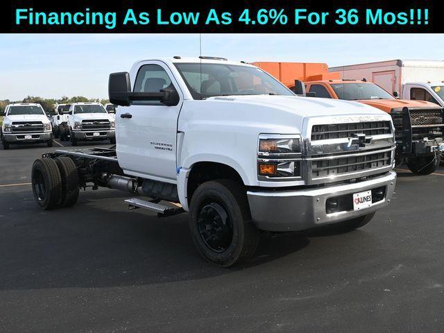 new 2024 Chevrolet Silverado 1500 car, priced at $65,733