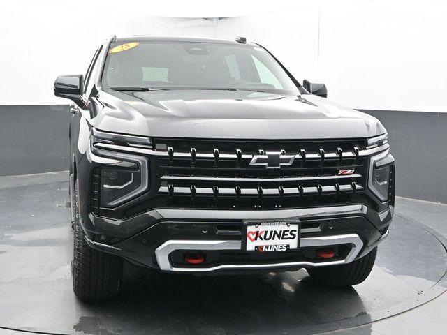 new 2025 Chevrolet Suburban car, priced at $78,799