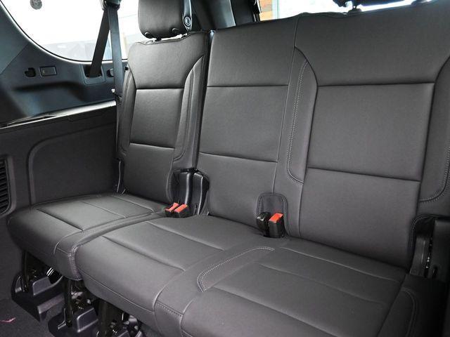 new 2025 Chevrolet Suburban car, priced at $78,799