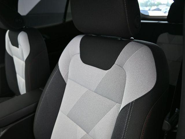 new 2025 Chevrolet Trax car