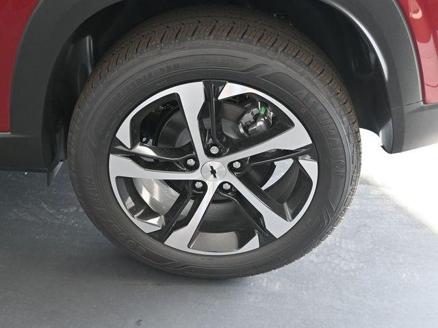 new 2025 Chevrolet Trax car