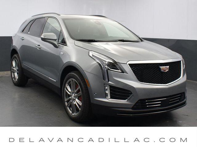 new 2025 Cadillac XT5 car, priced at $56,489