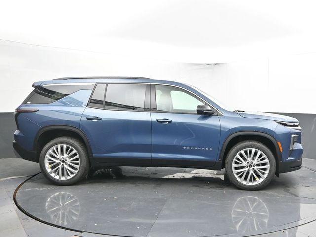 new 2026 Chevrolet Traverse car, priced at $44,984