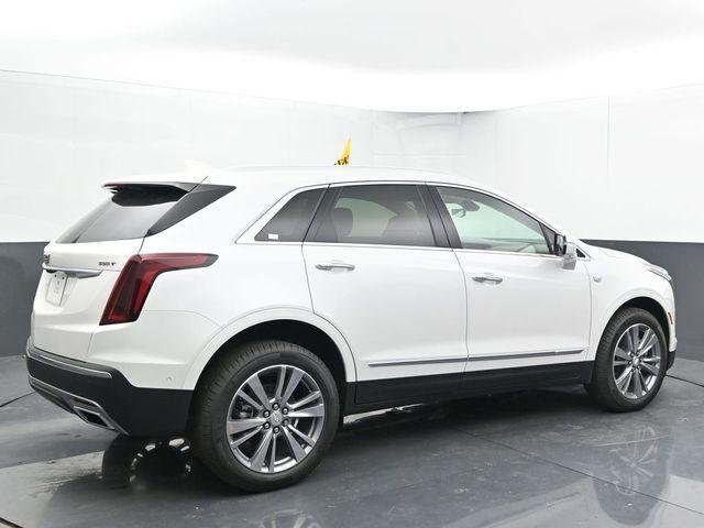new 2025 Cadillac XT5 car, priced at $58,585