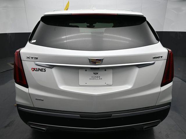 new 2025 Cadillac XT5 car, priced at $58,585