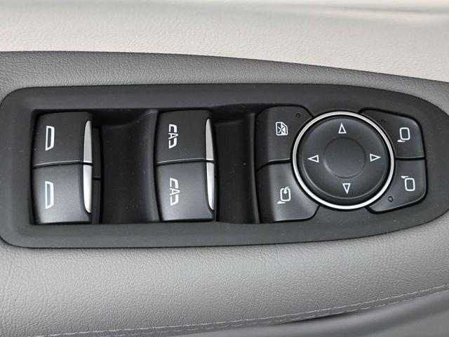 new 2025 Cadillac XT5 car, priced at $58,585
