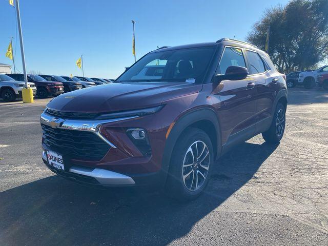 new 2025 Chevrolet TrailBlazer car, priced at $26,821