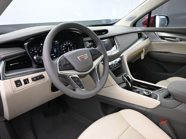 new 2025 Cadillac XT5 car, priced at $63,585