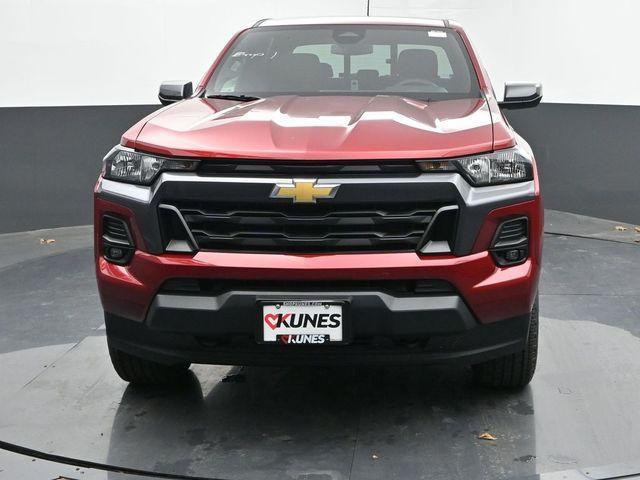 new 2024 Chevrolet Colorado car, priced at $38,258