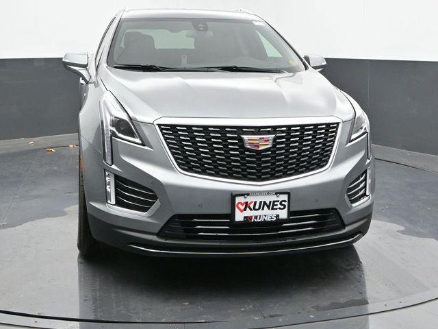 new 2025 Cadillac XT5 car, priced at $46,690