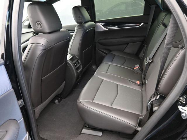 new 2025 Cadillac XT5 car, priced at $56,130