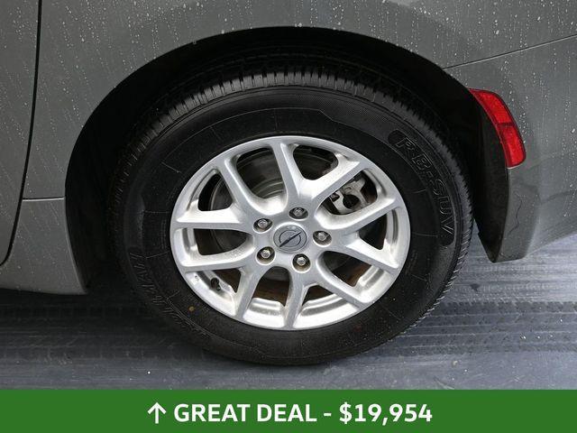 used 2022 Chrysler Pacifica car, priced at $19,954