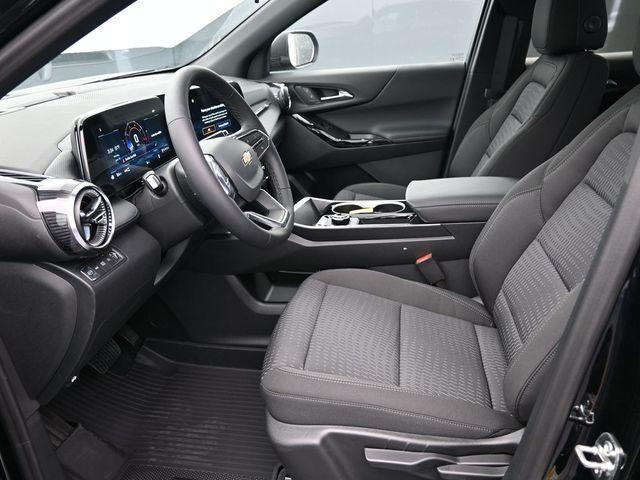new 2026 Chevrolet Equinox car, priced at $32,290