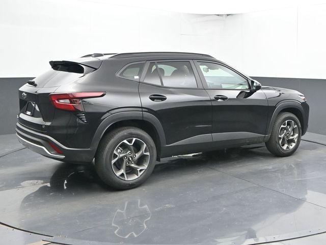 new 2025 Chevrolet Trax car, priced at $25,114