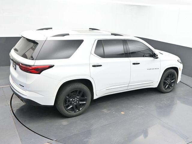 used 2022 Chevrolet Traverse car, priced at $37,237