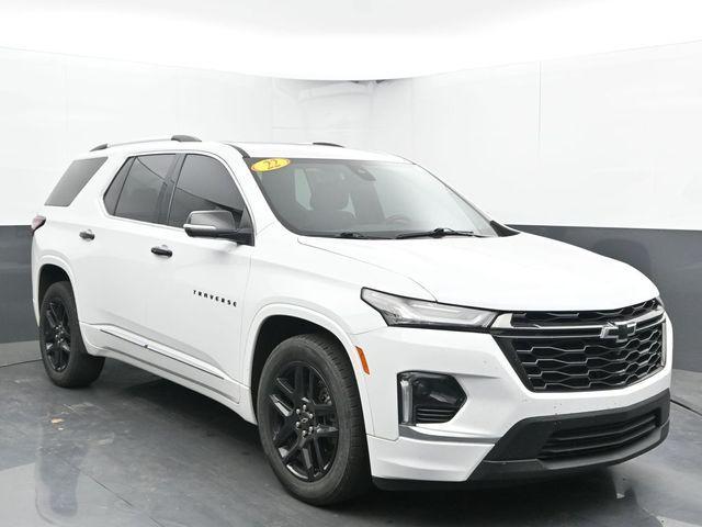 used 2022 Chevrolet Traverse car, priced at $37,237