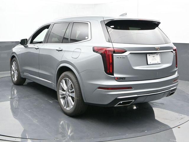 used 2023 Cadillac XT6 car, priced at $33,536