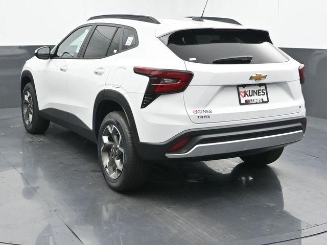 new 2025 Chevrolet Trax car, priced at $23,418