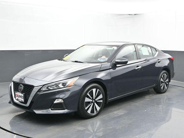 used 2022 Nissan Altima car, priced at $19,685
