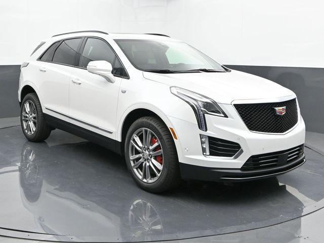 new 2025 Cadillac XT5 car, priced at $64,560