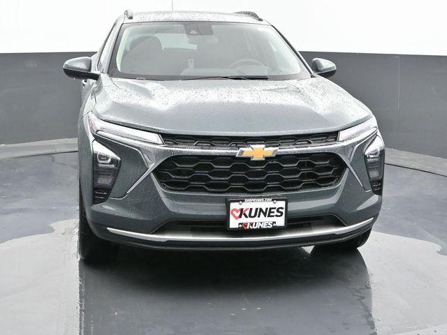 new 2025 Chevrolet Trax car, priced at $24,067