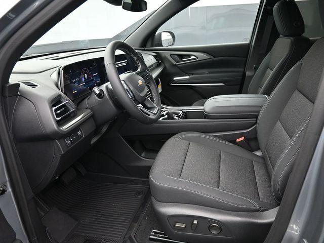 new 2026 Chevrolet Traverse car, priced at $43,120