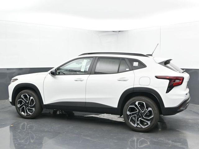new 2025 Chevrolet Trax car, priced at $26,033