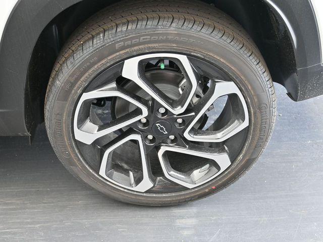 new 2025 Chevrolet Trax car, priced at $26,033